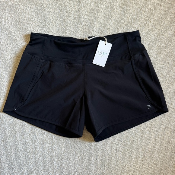 Free Fly Women’s Bamboo-Lined Breeze Short 4” - Picture 1 of 4